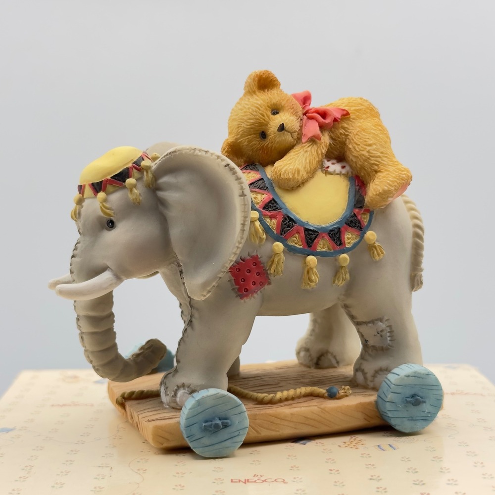 Cherished Teddies 1995 Trunk Full Of Bear Hugs Circus Elephant Figurine 103977